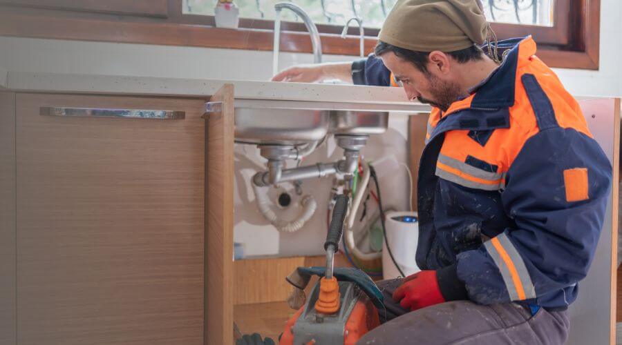 Professional water heater repair in Penitas, TX